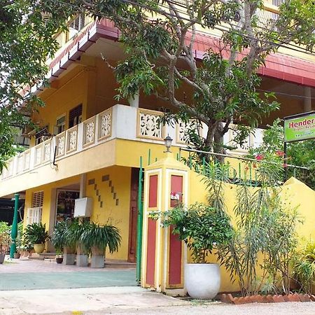 Henderson Airport Residence Negombo Extérieur photo