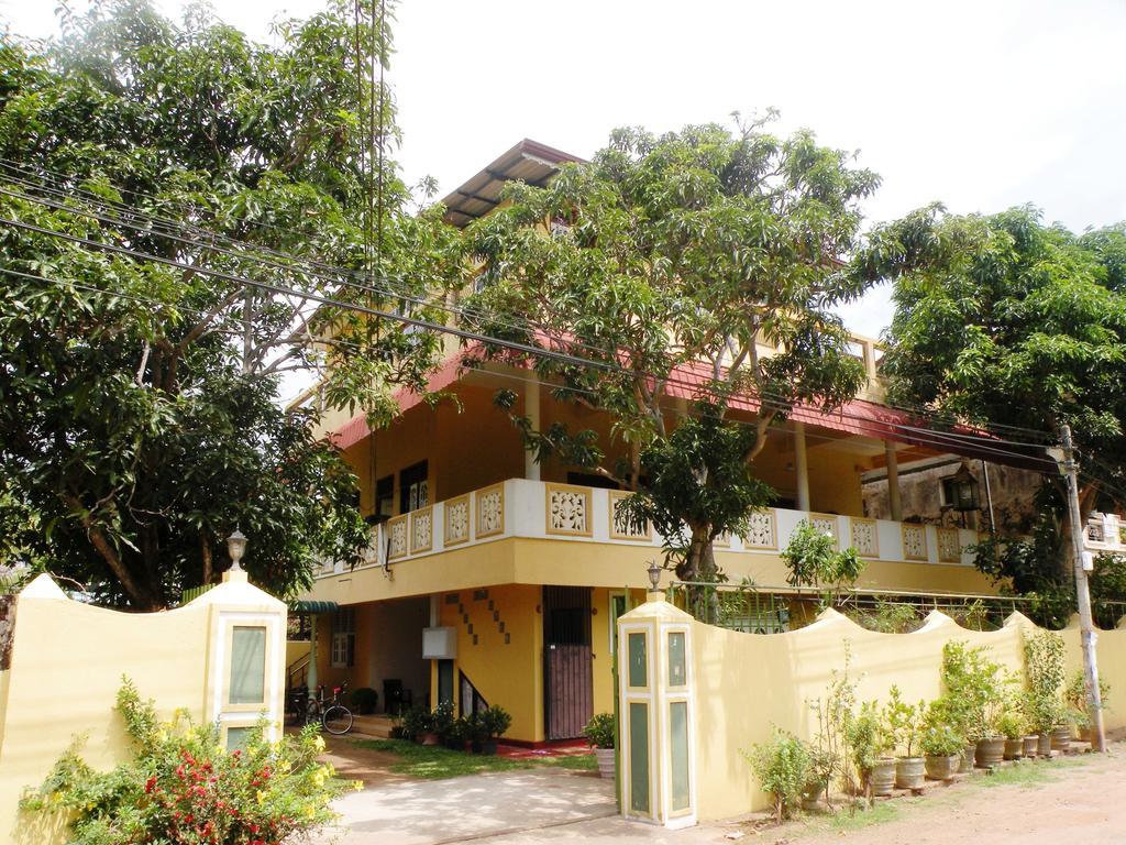 Henderson Airport Residence Negombo Extérieur photo
