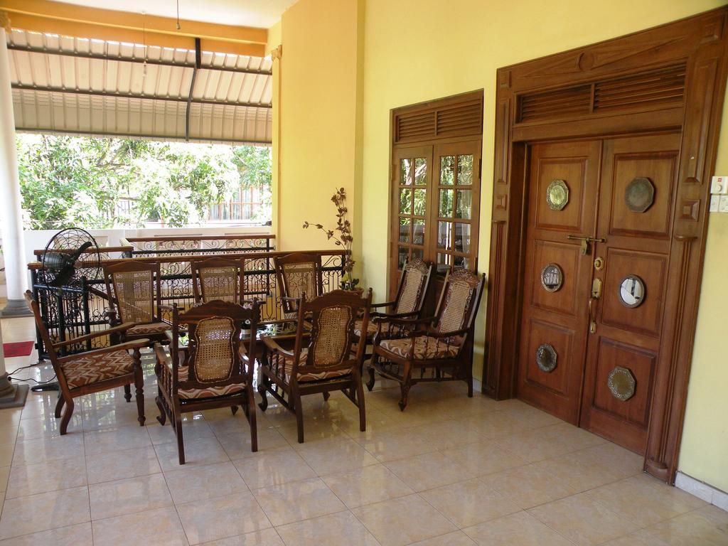 Henderson Airport Residence Negombo Extérieur photo