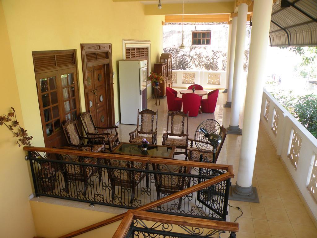 Henderson Airport Residence Negombo Extérieur photo